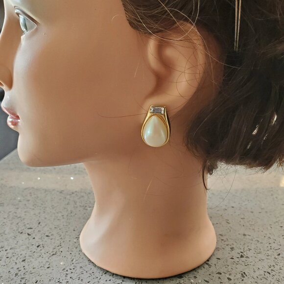 Signed Richelieu Faux Pearl and Clear Baguette Rhinestone Earrings - Picture 4 of 9